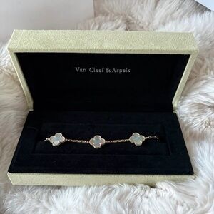 Van Cleef & Arpels Gold and White Floral Bracelet